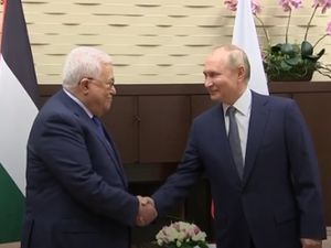 Putin-Abbas Teleponan Usai Kekerasan di Al-Aqsa, Ukraina Serang Desa Rusia! Putin-Abbas Teleponan Usai Kekerasan di Al-Aqsa, Ukraina Serang Desa Rusia!