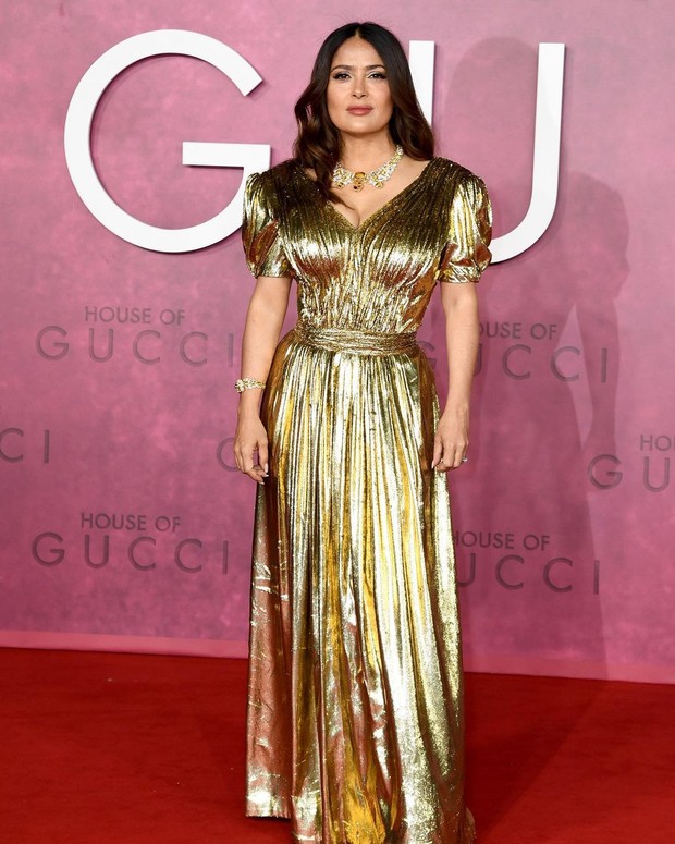 evolusi style salma hayek