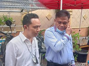 Riri Khasmita Laporkan Balik Keluarga Nirina Zubir, Ngaku Disekap Riri Khasmita Laporkan Balik Keluarga Nirina Zubir, Ngaku Disekap
