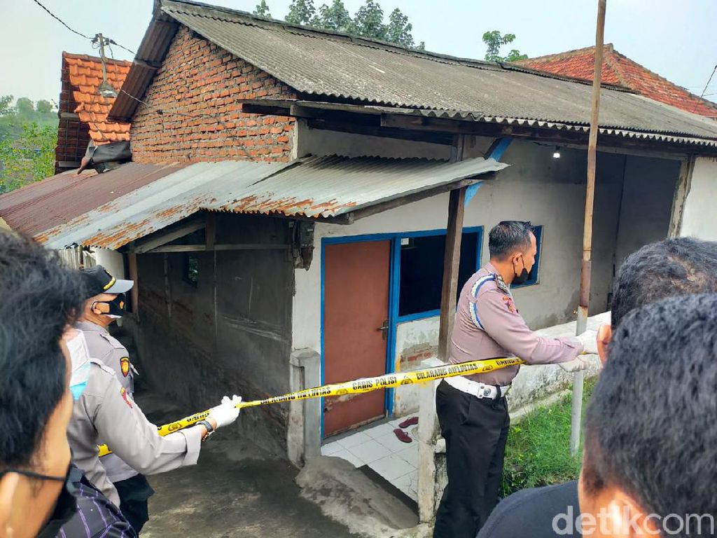 Ibu Rumah Tangga di Gresik Tewas Bersimbah Darah Diduga Dipukul LPG Melon