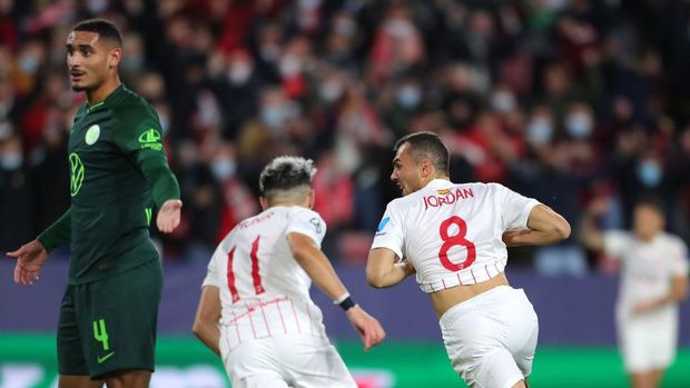 sevilla-vs-wolfsburg_169 sevilla-vs-wolfsburg_169