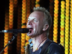 Awet Muda di Usia 70, Sting Bagi Tips Perut Sixpack di TikTok