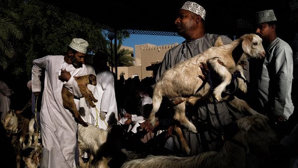 Karya Pemenang Street Photography Awards 2021 Bikin Terkesima