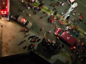 Trotoar di Brasil Runtuh ke Sungai, 33 Orang Terluka