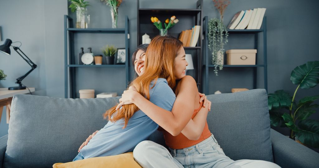 Zodiak yang cocok dijadiin teman curhat/ sumber: freepik.com/ tirachardz
