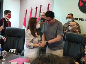 Anggiat Pasaribu: Rindu Minta Maaf Kurang Ajar, Semua Jadi Gaduh Anggiat Pasaribu: Rindu Minta Maaf Kurang Ajar, Semua Jadi Gaduh