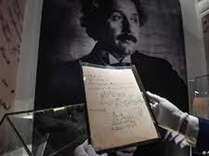 Rekor! Catatan Tulisan Tangan Albert Einstein Laku Rp 185 Miliar Rekor! Catatan Tulisan Tangan Albert Einstein Laku Rp 185 Miliar