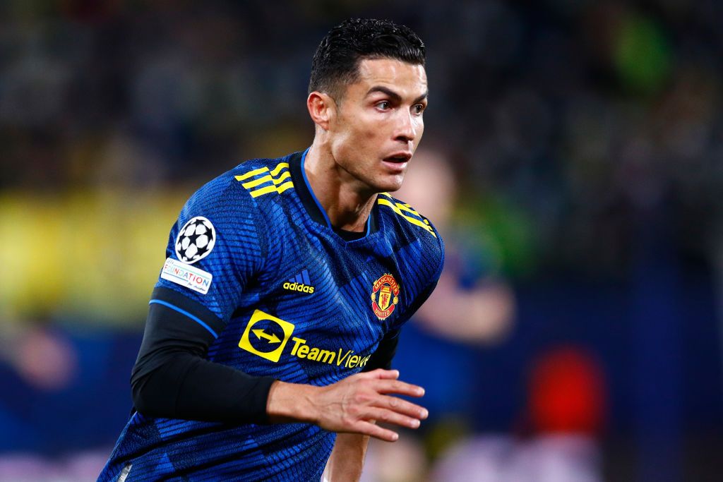 VILLARREAL, SPAIN - NOVEMBER 23: Cristiano Ronaldo of Manchester United follows the action during the UEFA Champions League group F match between Villarreal CF and Manchester United at Estadio de la Ceramica on November 23, 2021 in Villarreal, Spain. (Photo by Eric Alonso/Getty Images)