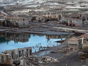 Tenggelam 30 Tahun, Desa Hantu Tiba-tiba Muncul Lagi