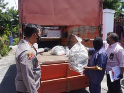 Polisi Amankan 53 Anjing yang Dijual untuk Konsumsi di Sukoharjo