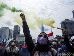 Serikat Buruh akan Demo MK-Balai Kota DKI-Istana Hari Ini