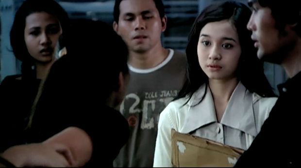 Lentera Merah (2006)