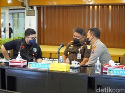 Mas Dhito Targetkan 2 Minggu Serapan Vaksinasi Lansia Capai 60%