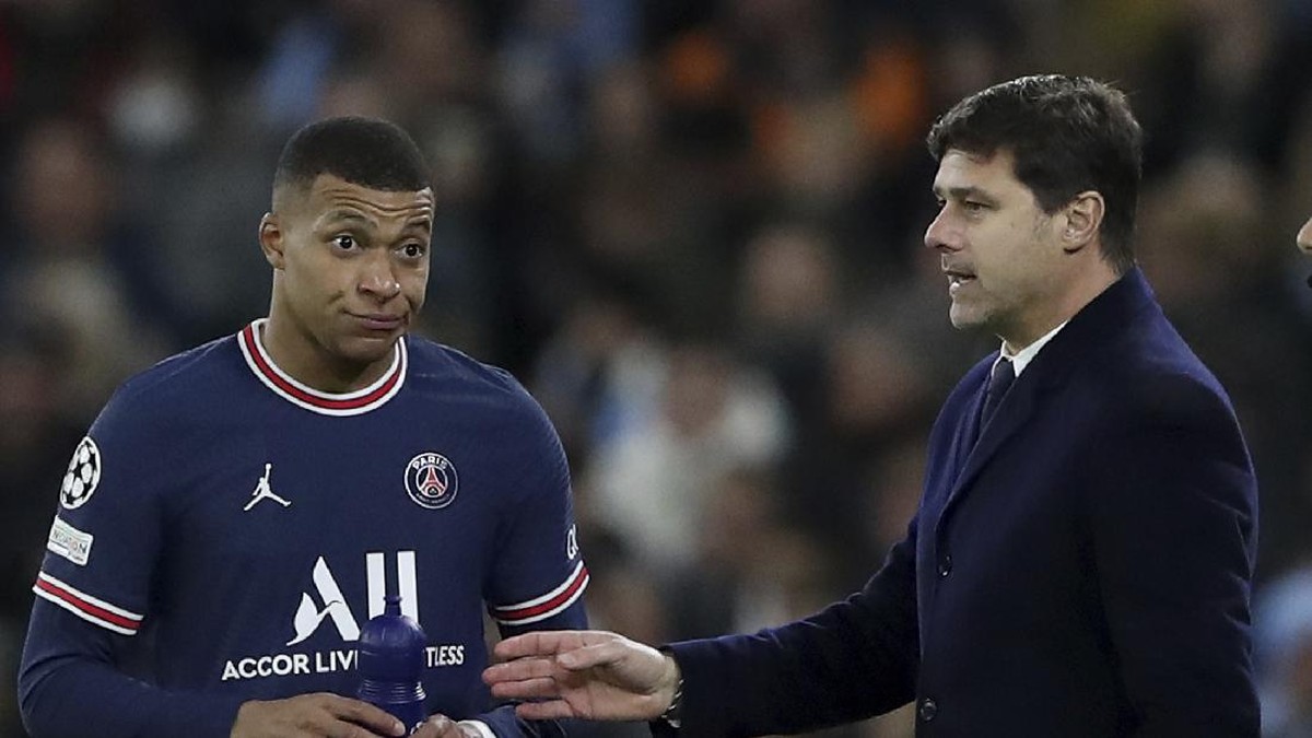 Kylian Mbappe dinilai sudah tepat bertahan di PSG. (Foto: AP/Scott Heppell)