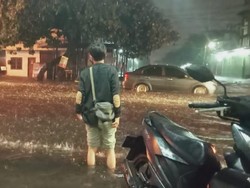 Diguyur Hujan Deras, Medan Banjir Lagi!