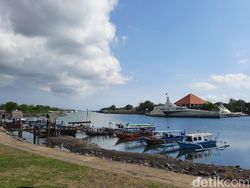 Nelangsa! Ada Tangis Nelayan di Balik Keindahan Pantai Boom Banyuwangi Nelangsa! Ada Tangis Nelayan di Balik Keindahan Pantai Boom Banyuwangi