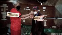 Tersangka Peragakan Cara Habisi Korban dalam Rekontruksi Duel Maut di Klaten