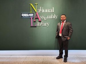 Senator Papua Minta Revisi UU Cipta Kerja Tak Tabrak UU Otsus Senator Papua Minta Revisi UU Cipta Kerja Tak Tabrak UU Otsus