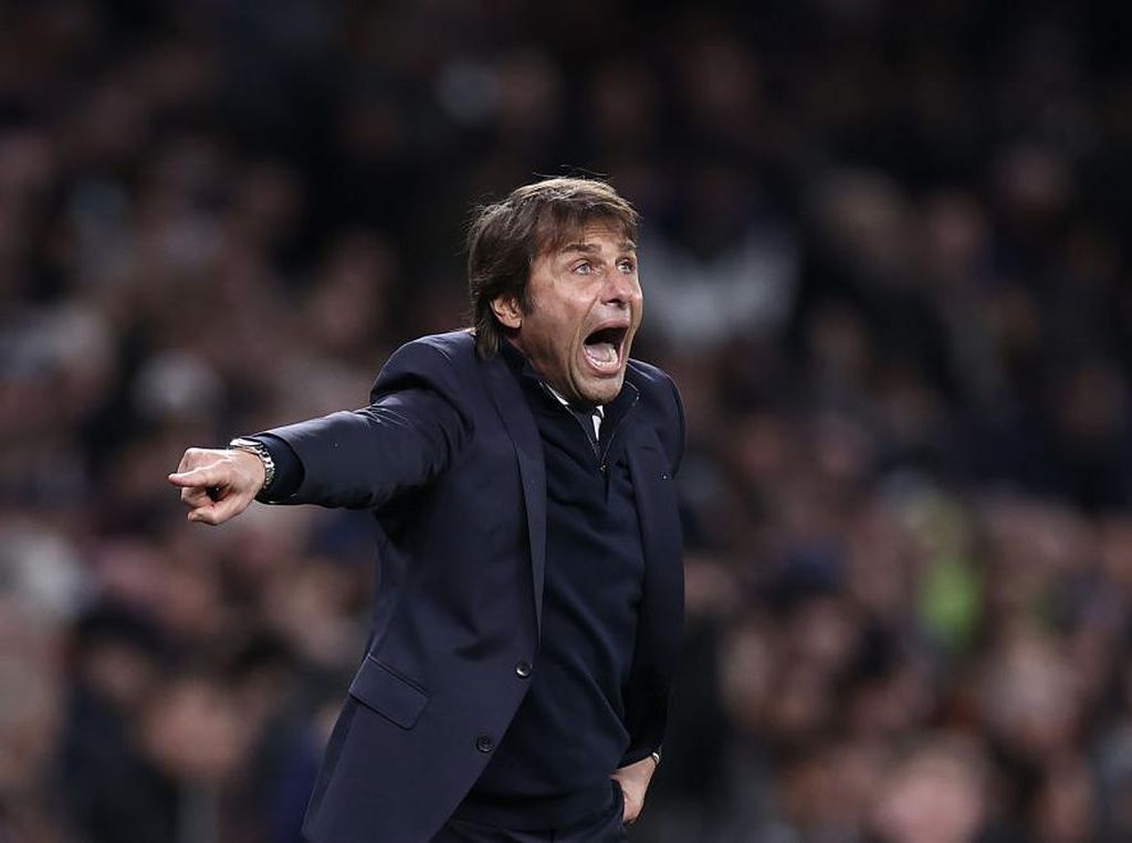 Conte atau Pochettino Dianggap Paling Pas Tangani MU Musim Depan Conte atau Pochettino Dianggap Paling Pas Tangani MU Musim Depan