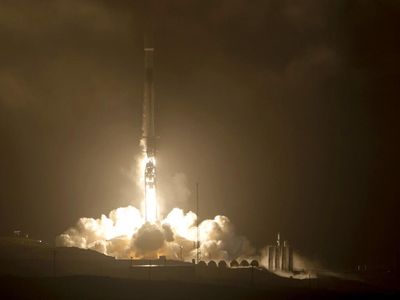 Bak Film Armageddon, NASA Luncurkan Roket Penghancur Asteroid