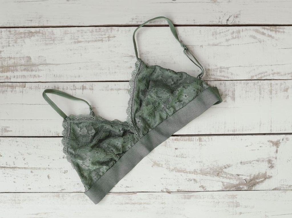 Mengenal Bralette, Jenis Bra Satu-satunya yang Dimiliki Valerie Thomas Mengenal Bralette, Jenis Bra Satu-satunya yang Dimiliki Valerie Thomas