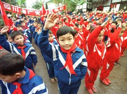 Buku Pelajaran Sekolah China Cerminkan Kebangkitan Pengkultusan Xi Jinping