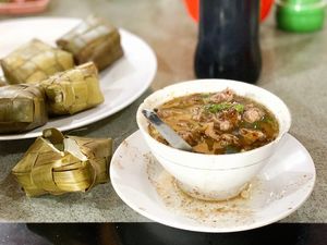 Cara Membuat Coto Makassar yang Enak dengan Kuah Kental dan Gurih Cara Membuat Coto Makassar yang Enak dengan Kuah Kental dan Gurih