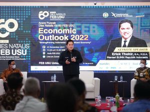 Di HUT FEB USU, Erick Thohir Bicara Tantangan Era Disrupsi Global
