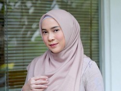 Fitri Tropica Melahirkan Anak Keduanya