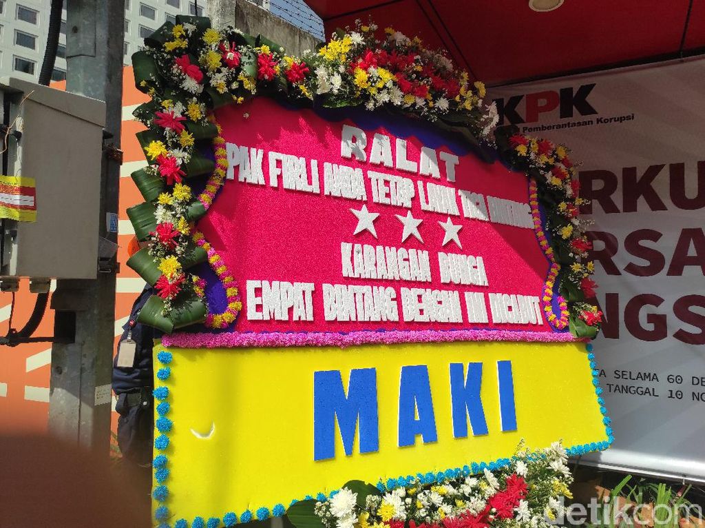 MAKI Ralat Ucapan Ultah ke Firli: Anda Tetap Layak Tiga Bintang MAKI Ralat Ucapan Ultah ke Firli: Anda Tetap Layak Tiga Bintang