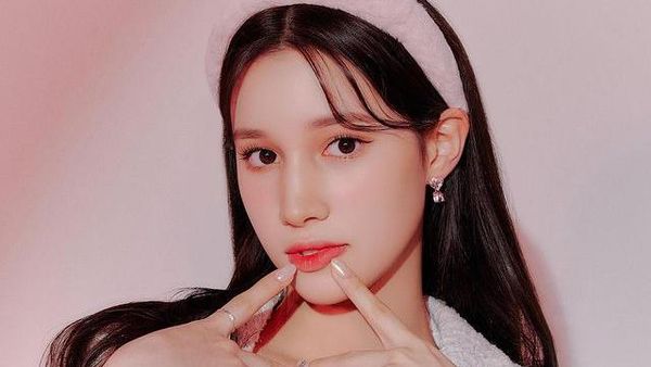 Kep1er Tampil Manis di Foto Konsep Debut