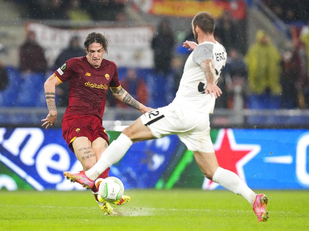 Zaniolo Petik Pelajaran Usai Dicadangkan Mourinho Zaniolo Petik Pelajaran Usai Dicadangkan Mourinho