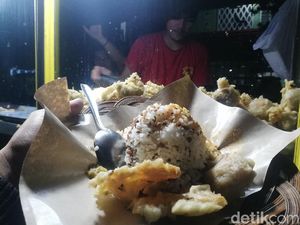 Nikmat! Nasi Tutug Oncom Plus Gorengan Rp 5 Ribuan di Sumedang