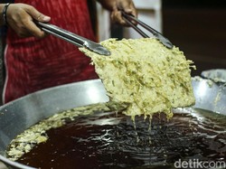 Menjajal Tempe Mendoan Jumbo, Oleh-oleh Khas Purwokerto