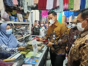 Bupati Kendal: Sistem SIAP QRIS Permudah Pedagang Bertransaksi