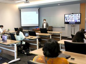 Kampus Ini Tawarkan Blended Learning, Cocok buat Para Gen-Z! Kampus Ini Tawarkan Blended Learning, Cocok buat Para Gen-Z!
