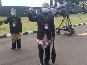 Kepsek SMPN 1 Lamongan Raih Prestasi Kepala Sekolah Inspiratif Nasional 2021