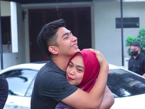 Sebulan Nikah, Ria Ricis Enggan Bicara soal Momongan dan Honeymoon Sebulan Nikah, Ria Ricis Enggan Bicara soal Momongan dan Honeymoon
