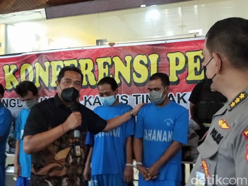 Komplotan Spesialis Bobol Brankas di Jateng Dibekuk, 5 Buron Komplotan Spesialis Bobol Brankas di Jateng Dibekuk, 5 Buron