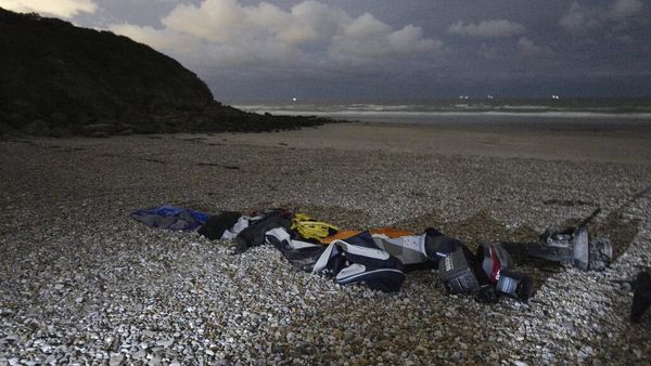 Sebrangi Selat Inggris, 27 Migran Tewas Tenggelam