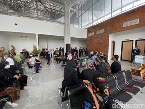 Laris Manis! Tiket Pesawat Perdana Jakarta-Cepu Ludes Terjual