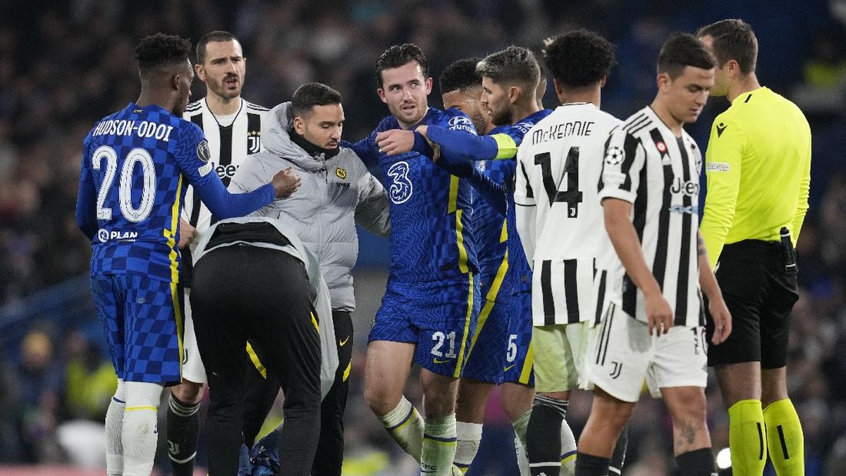 Ben Chilwell akan menepi enam pekan karena cedera ligamen lutut (AP/Matt Dunham)