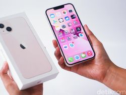 Harga iPhone 13, 12 dan 11 Turun Banyak di iBoxing Week 2022