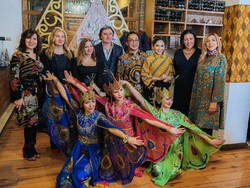 Ayam Taliwang hingga Tari Merak Dipamerkan ke Pengusaha-Dubes di Bulgaria