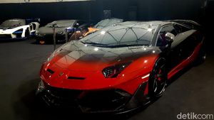 Lihat dari Dekat Lamborghini Raffi Ahmad yang Pajaknya Rp 100 Jutaan Setahun