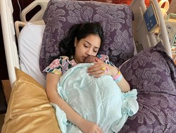 Raffi Ahmad-Nagita Bagi Rp 10 Juta untuk yang Benar Menebak BB Baby R