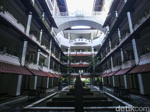 Hotel di Yogya Ini Suguhkan Nuansa Khas Jawa Klasik Hotel di Yogya Ini Suguhkan Nuansa Khas Jawa Klasik