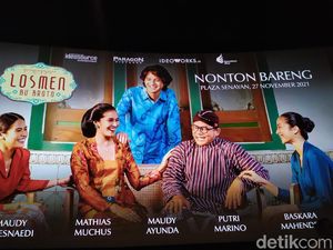 Kunjungi Bioskop, Sandiaga Uno Puji 5 Elemen saat Nonton Losmen Bu Broto