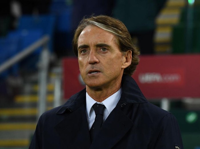 BELFAST, NORTHERN IRELAND - NOVEMBER 15: Head coach of Italy Roberto Mancini line up for the national anthem prior to the 2022 FIFA World Cup Qualifier match between Northern Ireland and Italy at Windsor Park on November 15, 2021 in Belfast, Northern Ireland. (Photo by Claudio Villa/Getty Images)