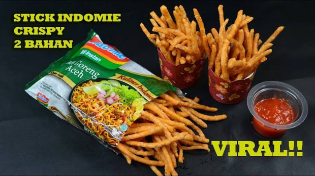 Stick Indomie/Foto: YouTube.com/Resep Papa Makanan viral 2021 : Stick Indomie